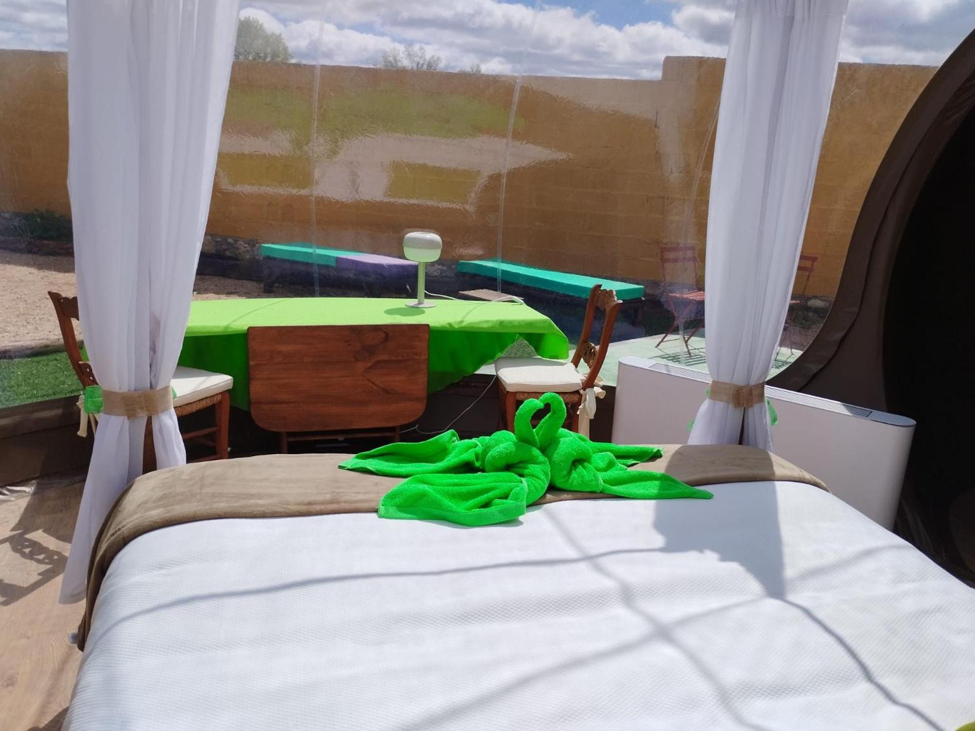 Cosmoveros - Burbuja Country house